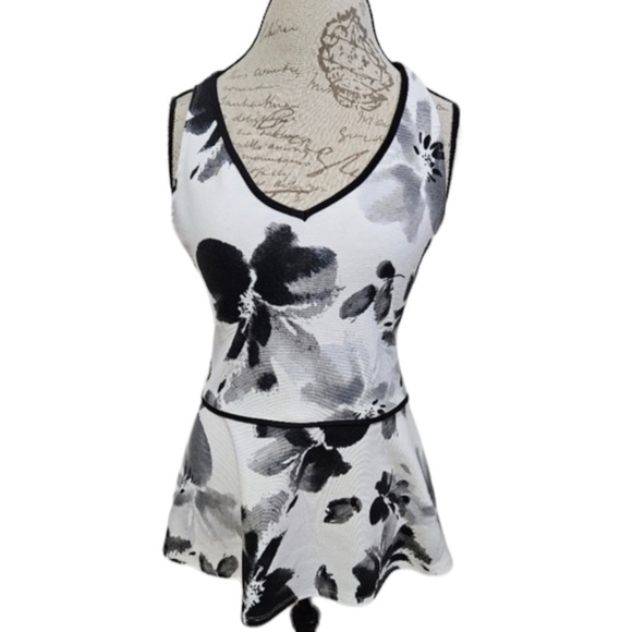 Rickis Peplum Blouse Top, White with Floral Details, Size Small, V-Neck, NWOT - Picture 1 of 7